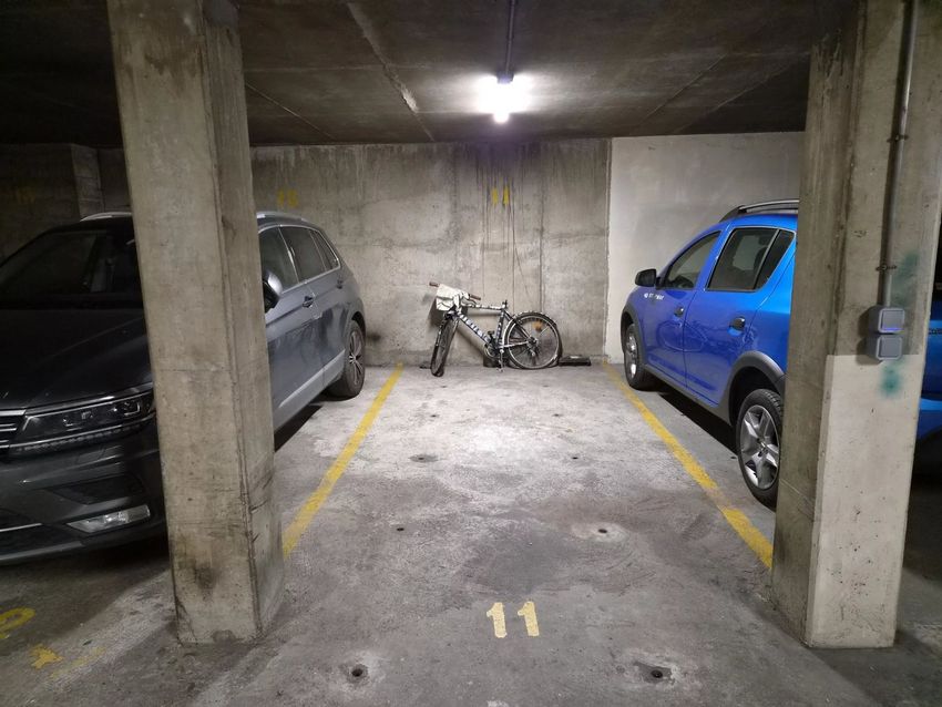 Image Place de parking à parking de Citroën-Boucicaut