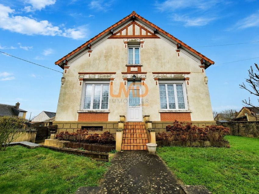 Image Façade à  maison de village de Mondoubleau