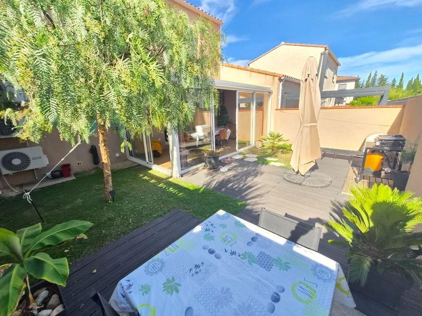 Image de  maison mitoyenne à Pia