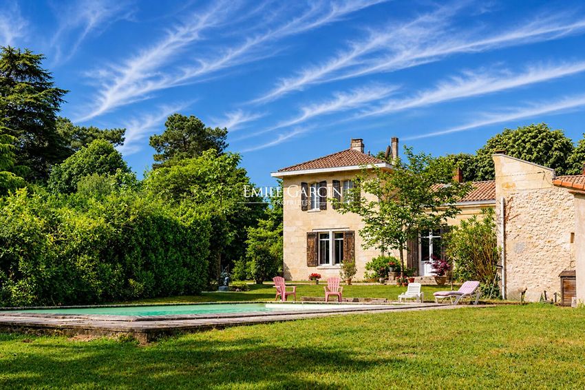 Image Façade à  maison individuelle de Martillac
