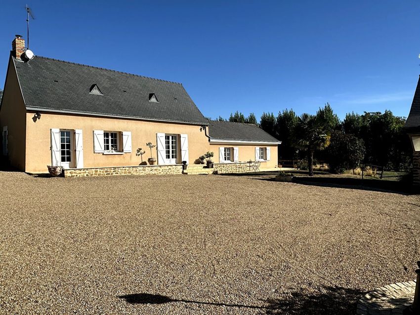 Image Façade à  maison individuelle de Chemazé