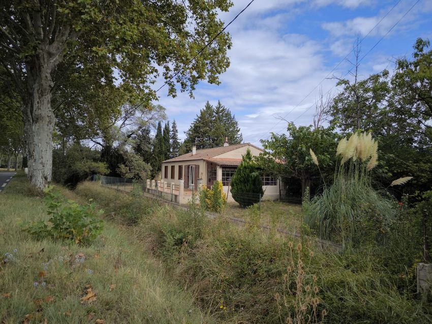 Image Façade à  maison individuelle de Lézan