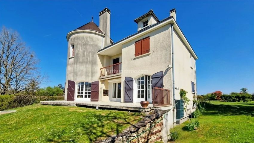 Image Façade à  maison de maître de Carnetin