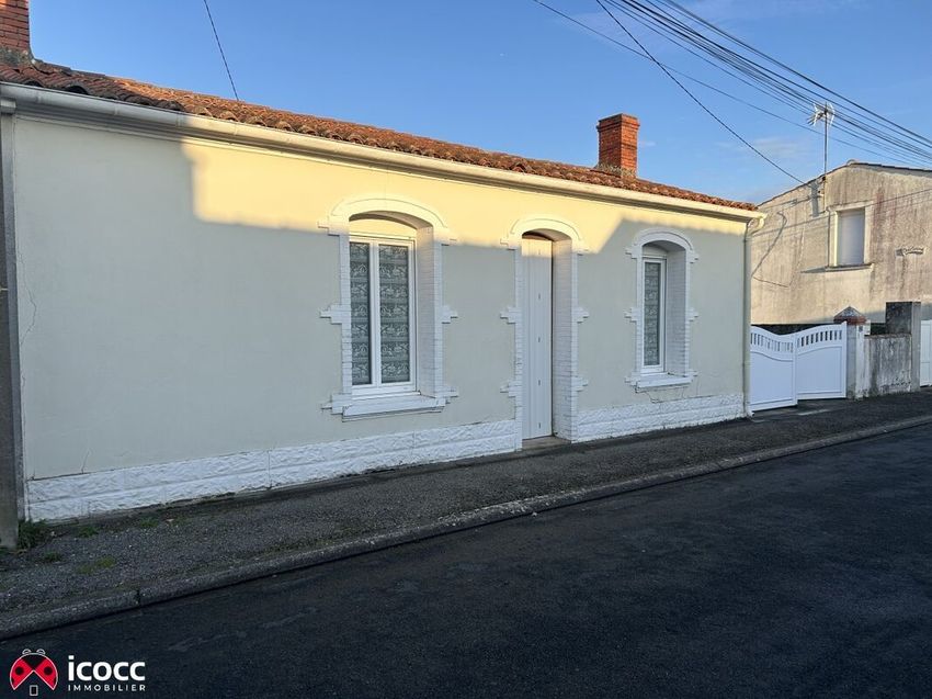 Image Façade à  maison individuelle de L'Aiguillon-la-Presqu'île