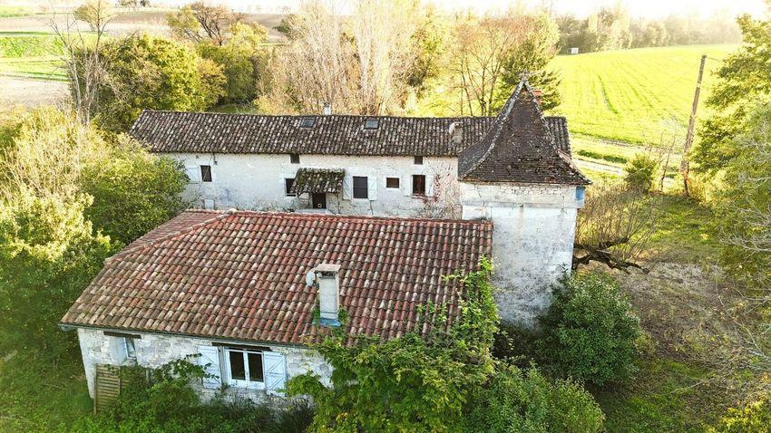Image Façade à  maison individuelle de Puylaroque