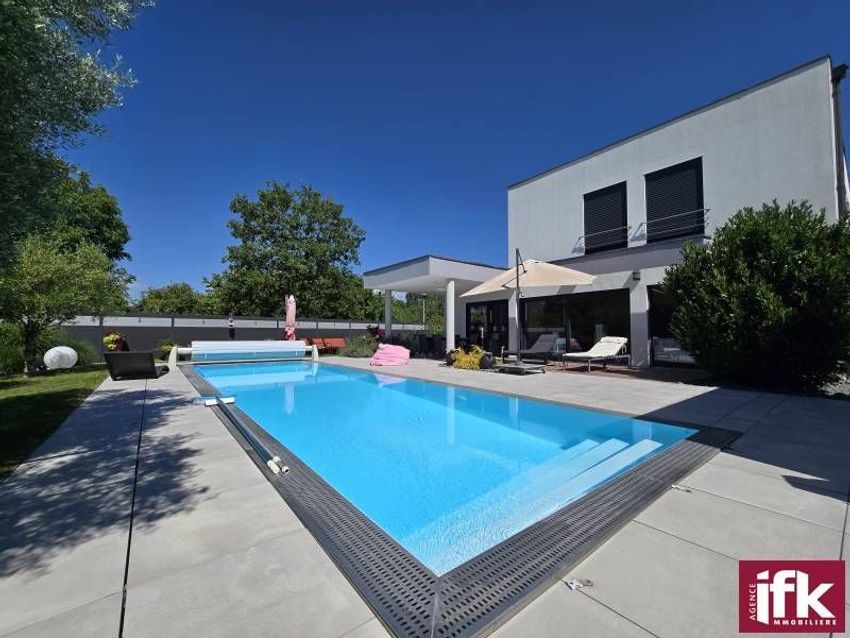 Image Piscine à  propriété agricole de Muntzenheim