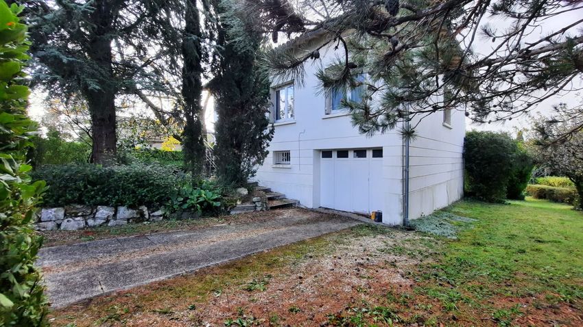 Image Façade à  maison individuelle de Jonzac