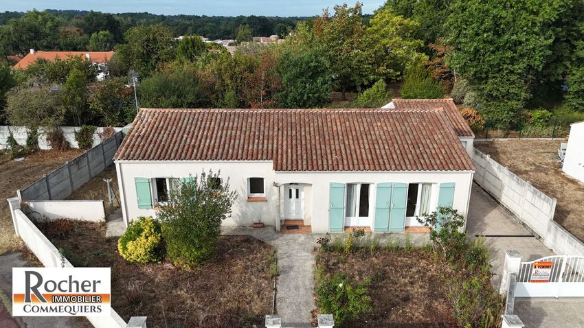 Image Façade à  maison individuelle de Coëx