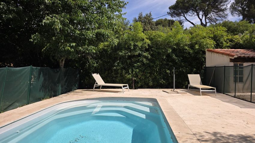 Image Piscine à  maison individuelle de Ventabren