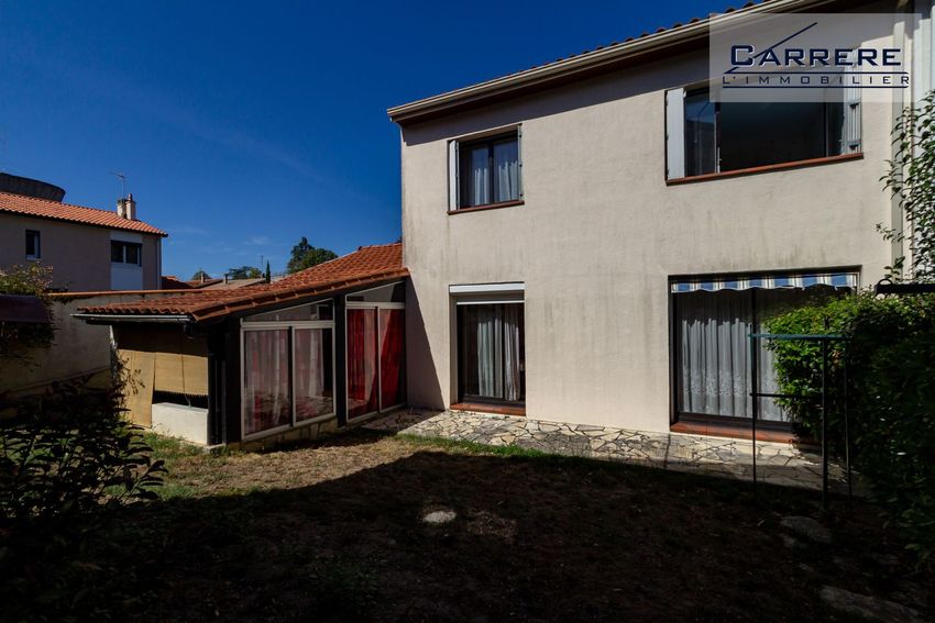 Image Façade à  maison individuelle de Cenon