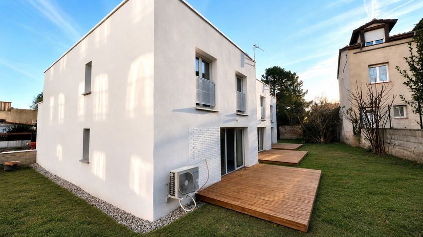 Image Façade à  villa de Toulouse