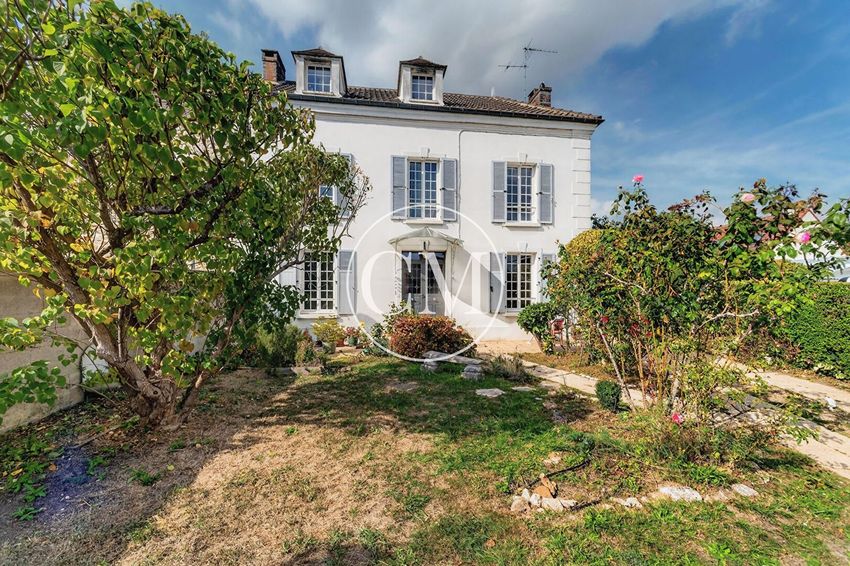 Image Façade à  maison individuelle de Le Perray-en-Yvelines