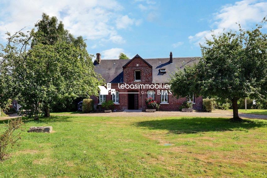 Image Façade à  maison individuelle de Saint-Vaast-Dieppedalle
