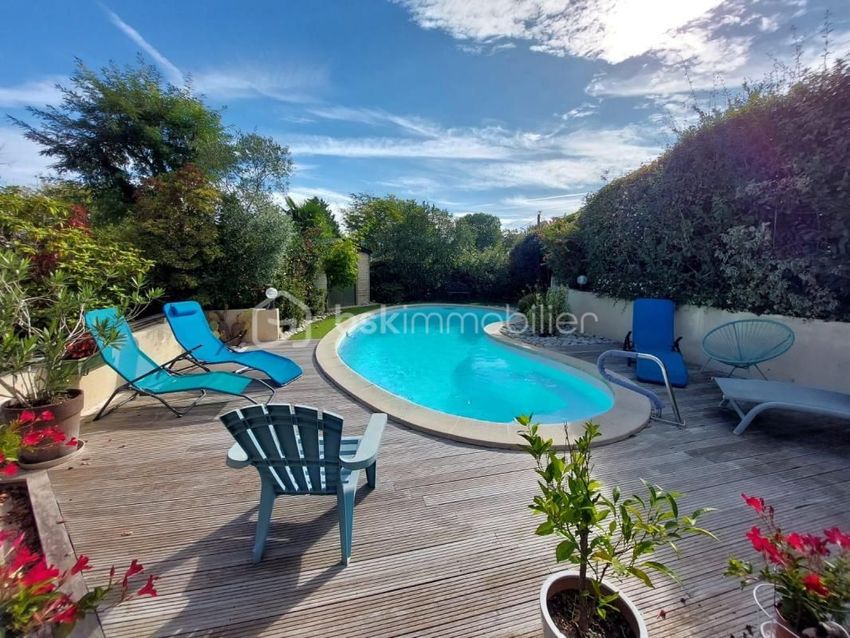 Image Piscine à  maison individuelle de Jurançon