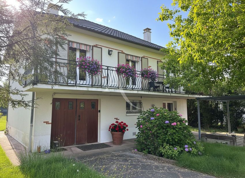Image Façade à  maison individuelle de Marcilly-en-Gault