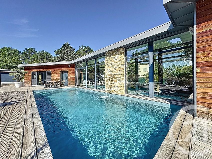 Image Piscine à  maison individuelle de Peynier