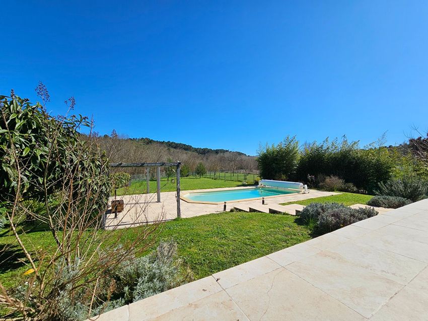 Image Piscine à  villa de Grabels