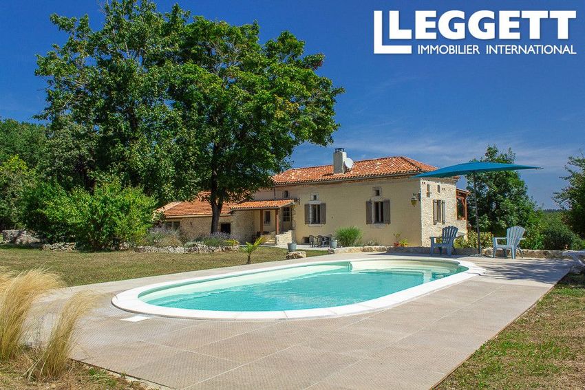 Image Piscine à  maison individuelle de Mauroux