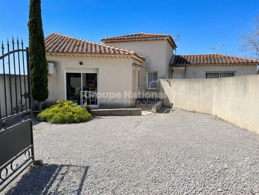 Image Façade à  maison mitoyenne de Visan