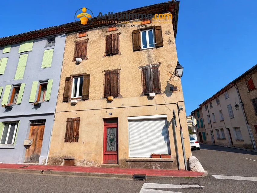 Image Vue à  maison de village de Bélesta