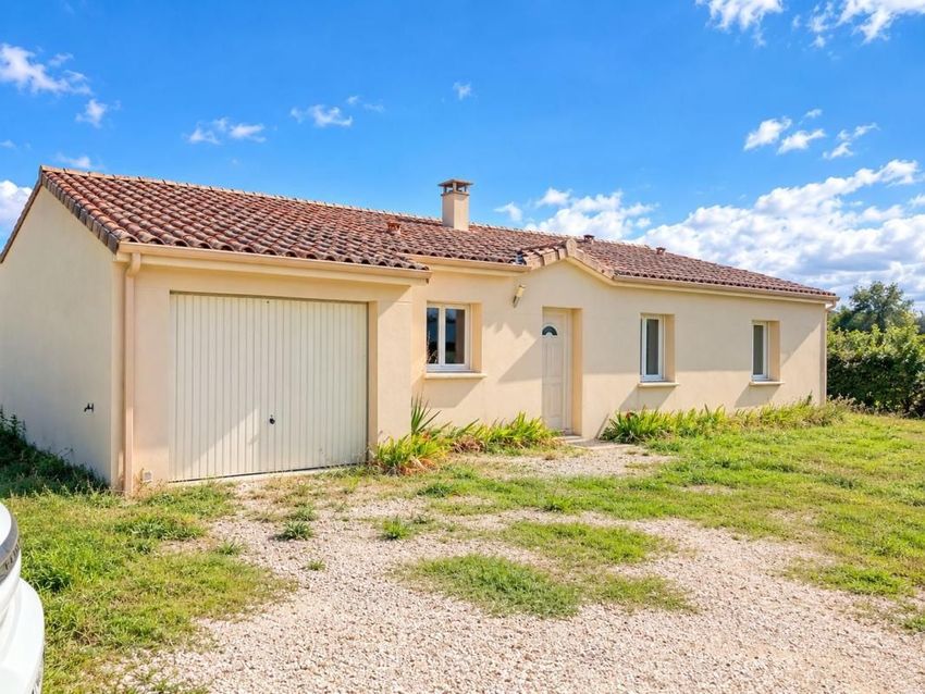 Image Façade à  maison individuelle de Biras