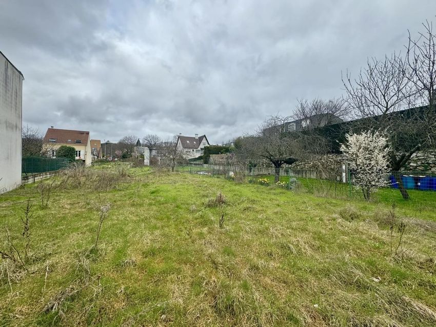 Image de terrain à Verrières-le-Buisson