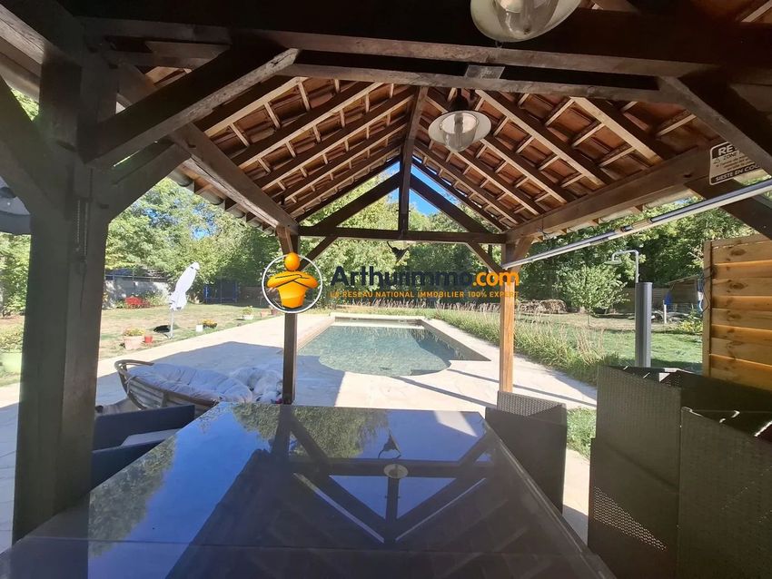 Image Piscine à  maison individuelle de Bellot