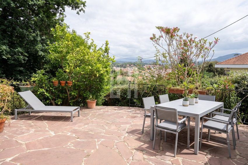 Image Terrasse à  maison individuelle de Ciboure
