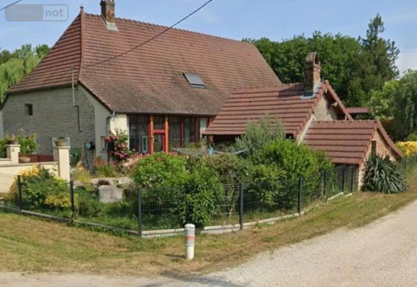 Image Façade à  maison individuelle de Bletterans