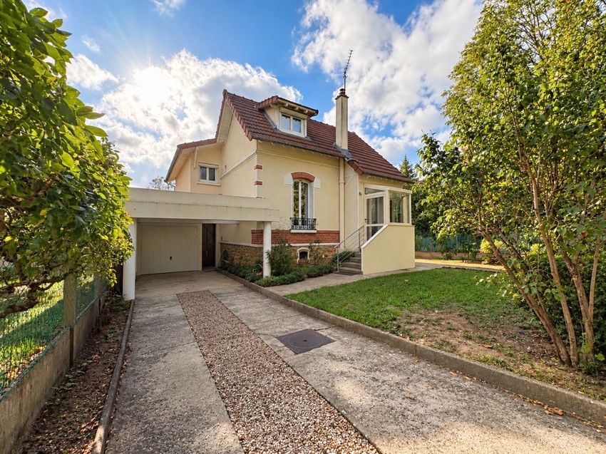 Image Façade à  maison individuelle de Verrières-le-Buisson