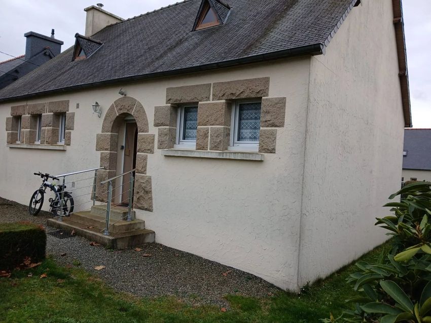 Image Façade à  maison individuelle de Pabu