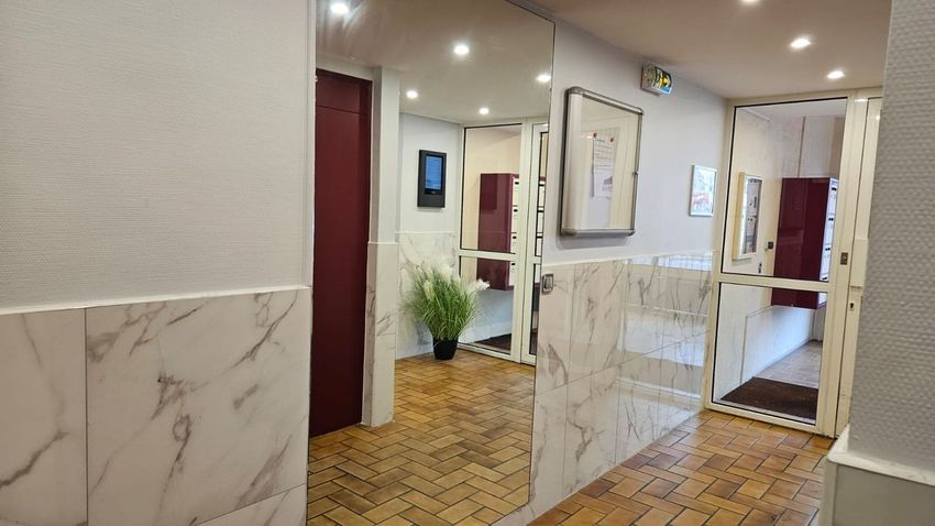 Image de studio à Bourg-la-Reine