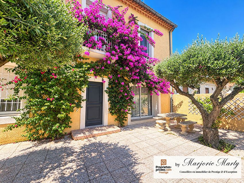 Image Façade à  maison mitoyenne de Lézignan-Corbières