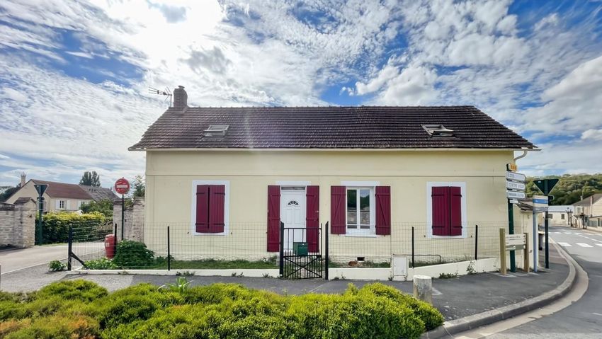 Image Façade à  maison individuelle de Bray-et-Lû