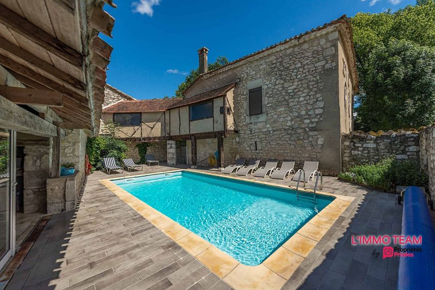 Image Piscine à  maison individuelle de Barguelonne-en-Quercy