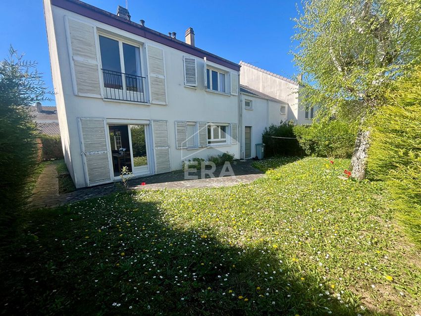 Image Façade à  maison individuelle de Villepreux