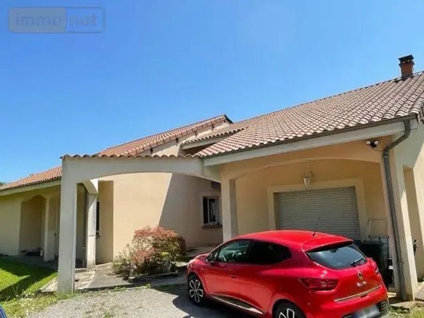 Image Façade à  maison individuelle de Veyrac