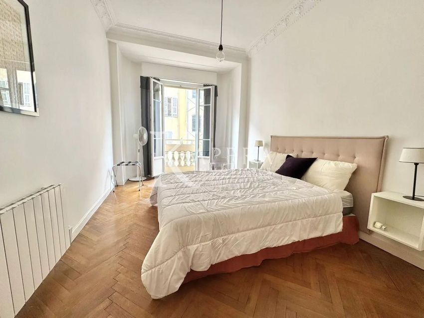 Image Chambre à appartement de Nice