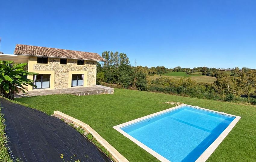 Image Piscine à  maison individuelle de Donzacq