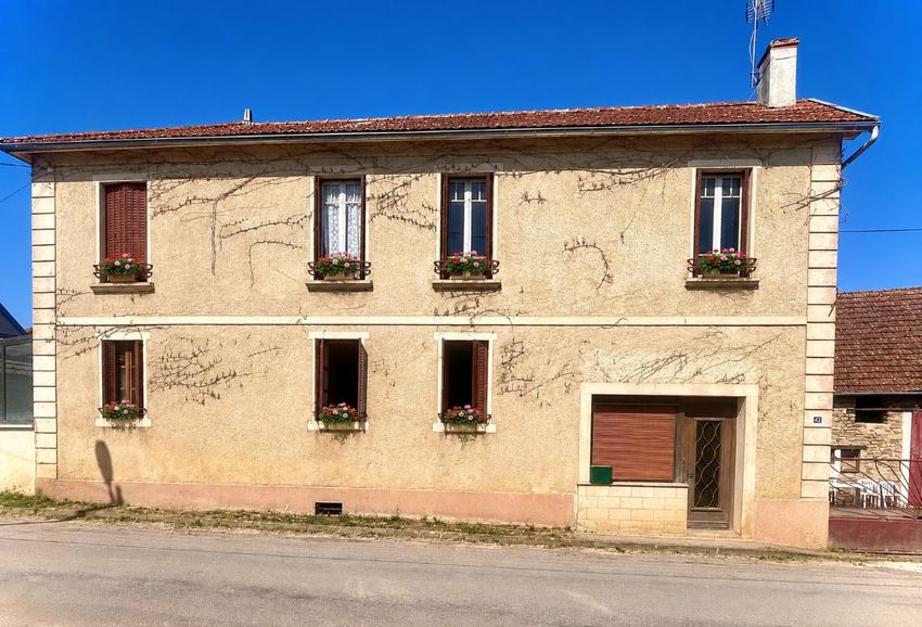 Image Façade à  maison individuelle de Vieux-Château