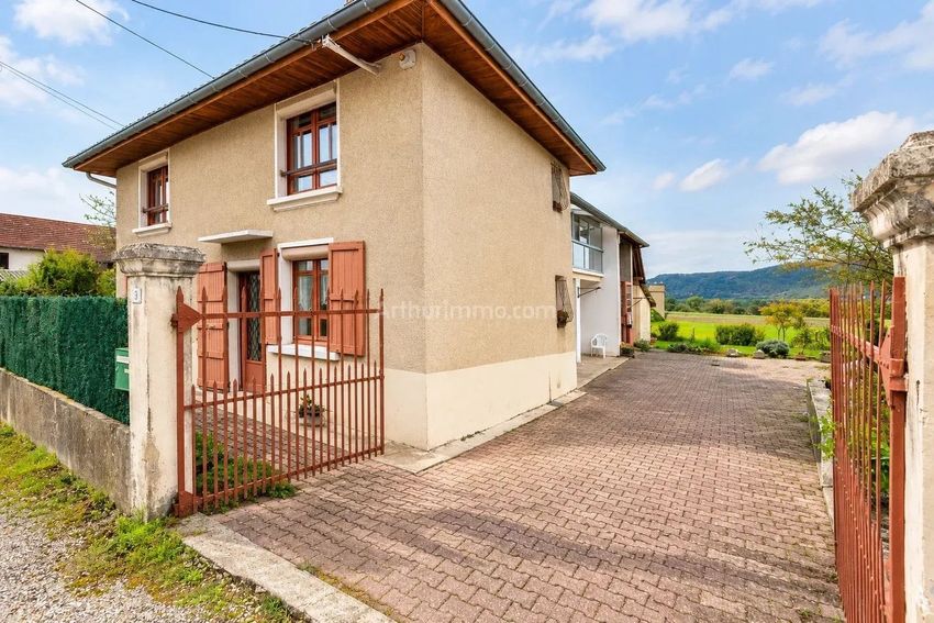 Image Façade à  maison individuelle de Les Avenières Veyrins-Thuellin