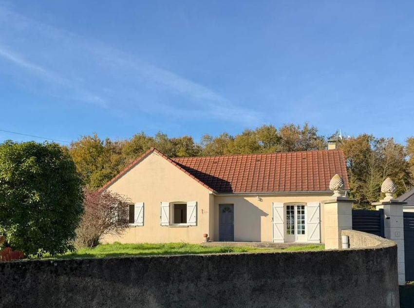 Image Façade à  maison individuelle de Saint-Benoît-du-Sault