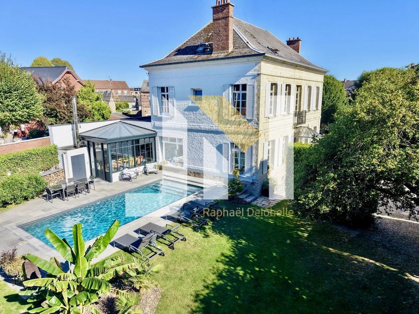 Image Piscine à  maison individuelle de Solesmes