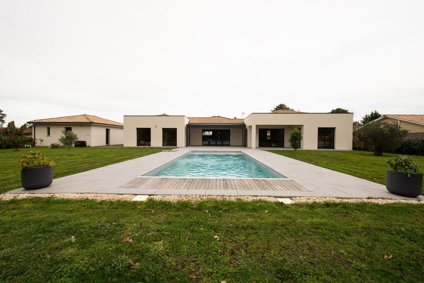 Image Piscine à  maison individuelle de Lesparre-Médoc