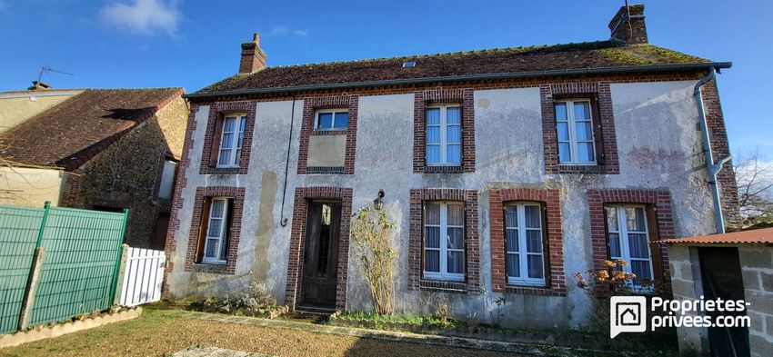 Image Façade à  maison mitoyenne de Charencey