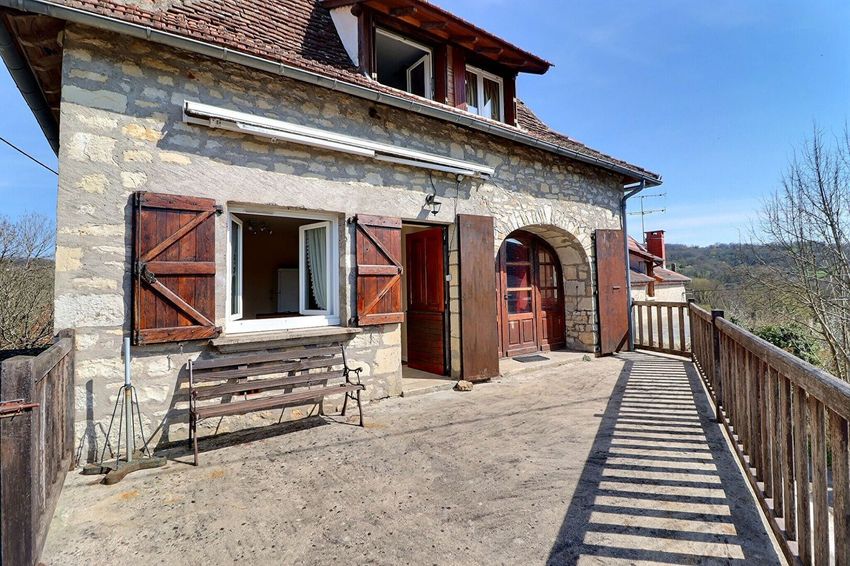Image Façade à  maison individuelle de Lissac-et-Mouret