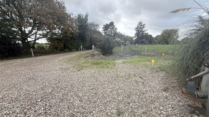 Image de terrain à Isneauville