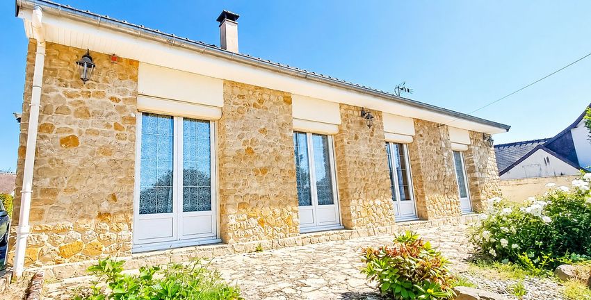 Image Façade à  maison individuelle de Lavaré