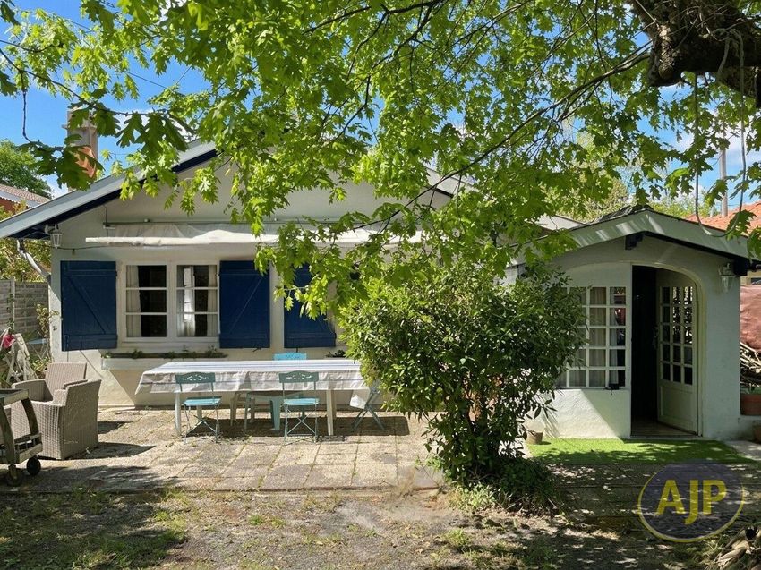 Image Façade à  maison individuelle de Andernos-les-Bains