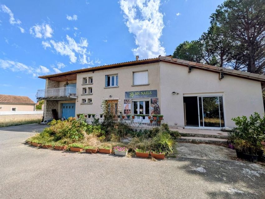 Image Façade à  maison individuelle de Malissard